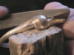 ebauche du bracelet a la lime